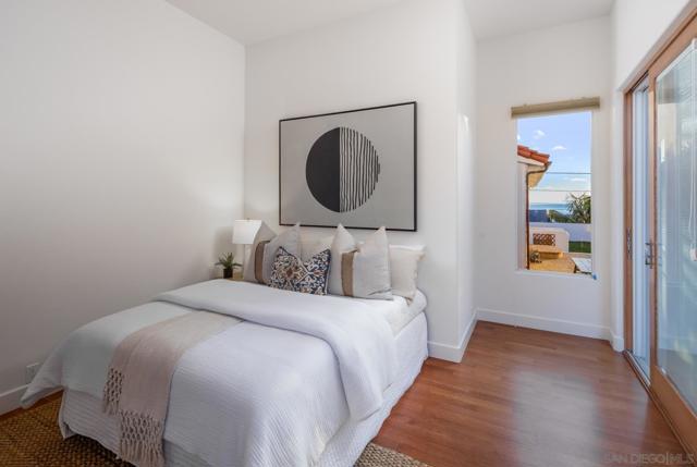 Image 22 of 36 For 308 Corto St
