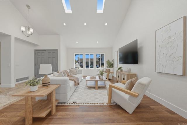 Detail Gallery Image 20 of 51 For 695 Calma Pl, Chula Vista,  CA 91910 - 4 Beds | 3 Baths