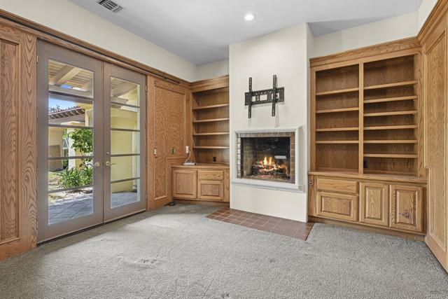431 Flores de Oro, Rancho Santa Fe CA: https://media.crmls.org/mediaz/d3bf900e-0966-43c1-956b-85c8a6eed2d4.jpg