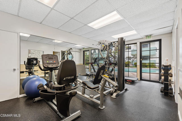 5000 S Centinela Avenue, Los Angeles CA: https://media.crmls.org/mediaz/d3c0d7be-eecd-4d6f-b8e5-a774da1ba06a.jpg