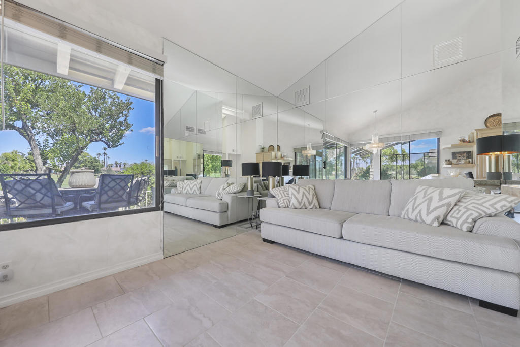 MLS #219135722DA image #14