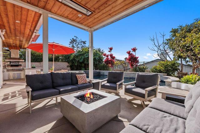 Detail Gallery Image 7 of 43 For 6707 Blue Point Dr, Carlsbad,  CA 92011 - 5 Beds | 3 Baths