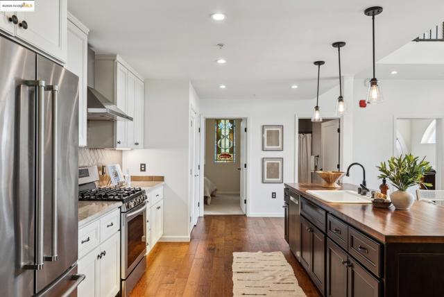 Image 10 of 44 For 6300 Shattuck Ave  1
