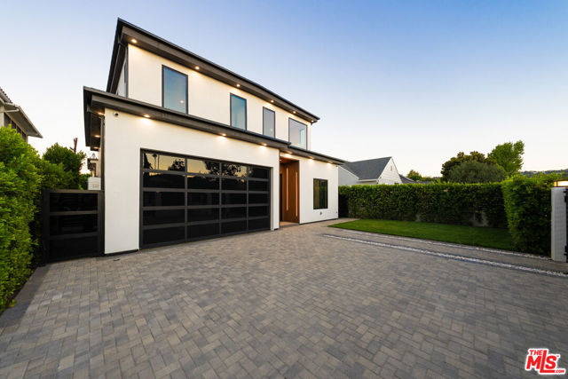 4532 Calhoun Avenue, Sherman Oaks CA: https://media.crmls.org/mediaz/d3c49603-6aff-449d-9347-d7cda96ead16.jpg