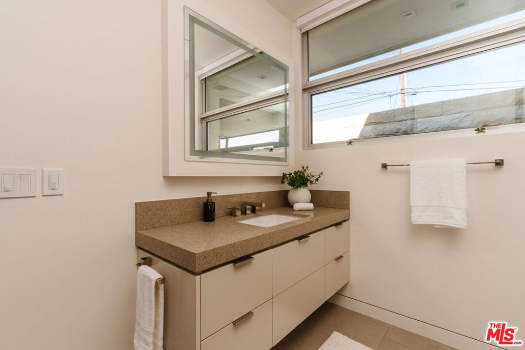 MLS #26875921 image #34