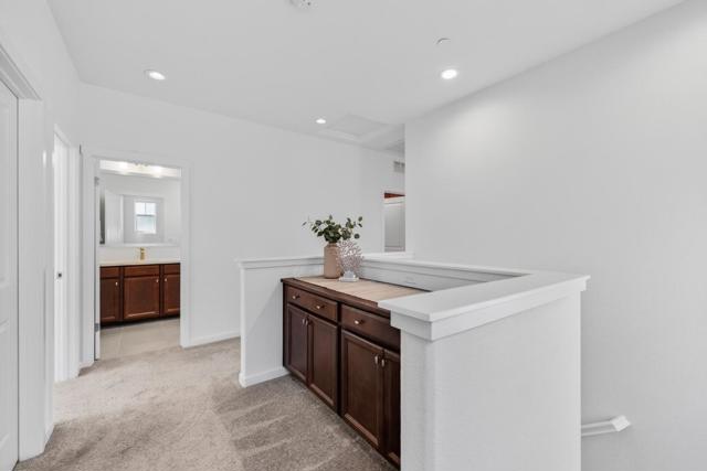 2975 Denali Drive, Marina CA: https://media.crmls.org/mediaz/d3c54153-1905-4277-8bdb-2cb73b7cc230.jpg