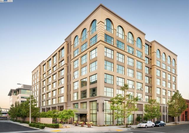 311 2nd St, Oakland CA: https://media.crmls.org/mediaz/d3c56d02-a149-4db9-81d2-c5ffa9763b72.jpg