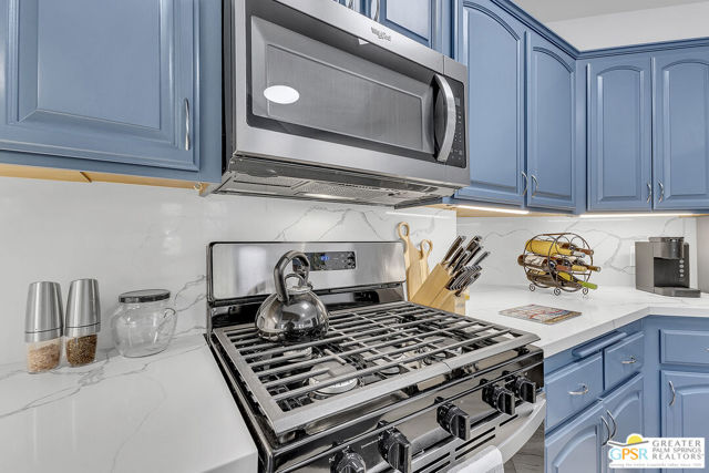 25181 Gail Drive, Idyllwild CA: https://media.crmls.org/mediaz/d3c67097-14af-47bf-a36b-65c0add9df4f.jpg