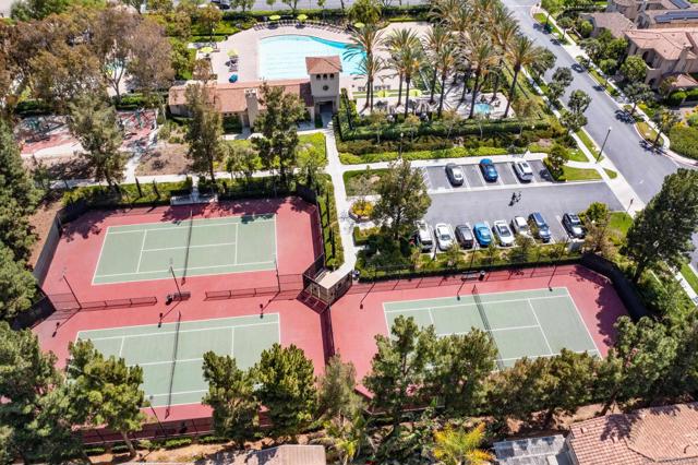 33 Harmony, Irvine CA: https://media.crmls.org/mediaz/d3c69be3-7afd-45a6-9cf7-26e1b8a1a85b.jpg