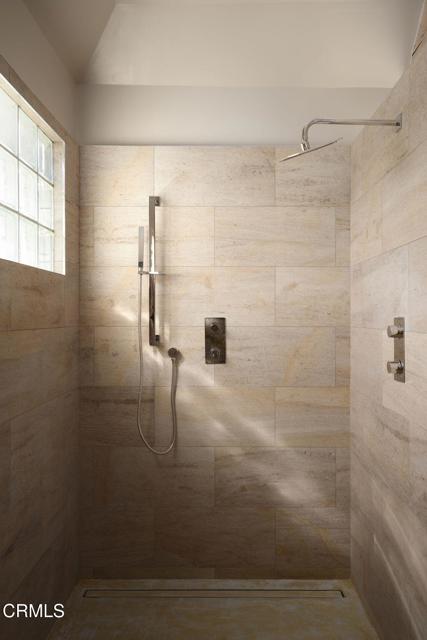 Detail Gallery Image 19 of 51 For 1535 Ontario Ave, Pasadena,  CA 91103 - 5 Beds | 3/2 Baths