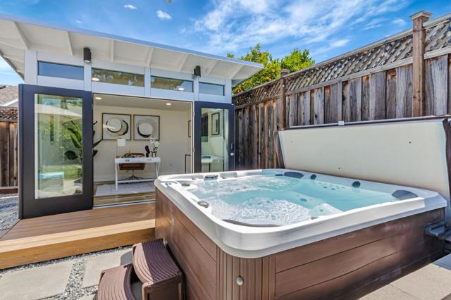 1588 Calle De Stuarda, San Jose CA: https://media.crmls.org/mediaz/d3c88aa0-1439-428c-8fed-9c96ff988bb4.jpg