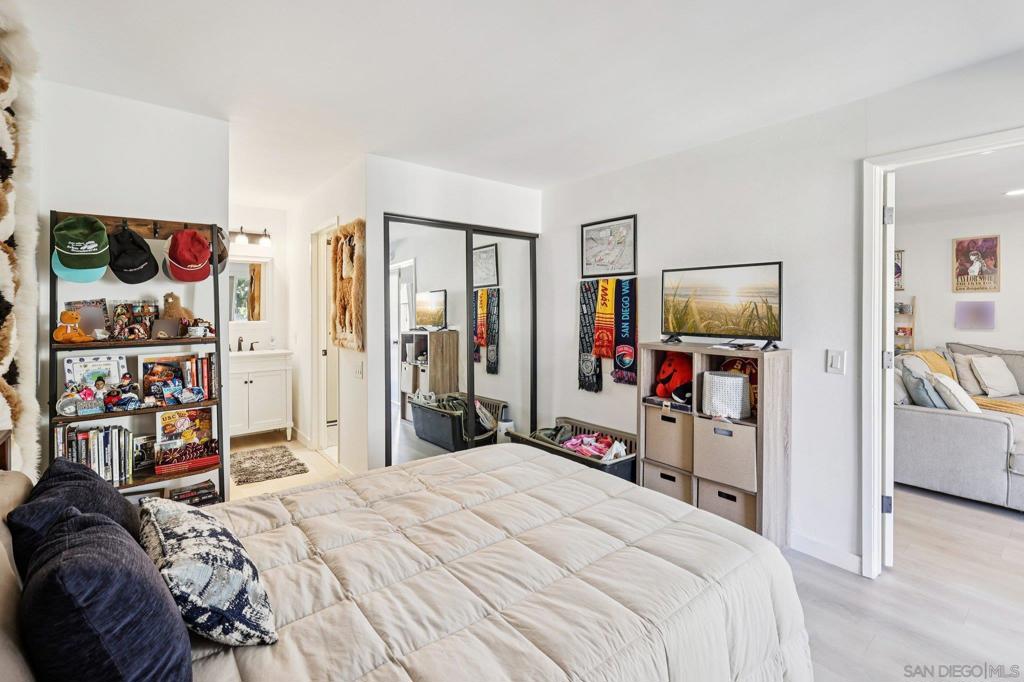 4600 Lamont St - photo 14