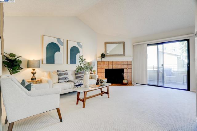 Image 12 of 51 For 6047 Joaquin Murieta Ave  F