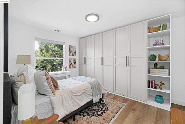 153 Camino Del Sol, Vallejo CA: https://media.crmls.org/mediaz/d3ca3549-4875-4eaf-81d9-9b4521aff4f6.jpg