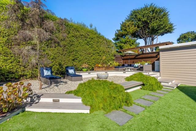 2200 Dolphin Drive, Aptos CA: https://media.crmls.org/mediaz/d3ca4b8d-1581-4f75-94e5-2d421708e9ae.jpg