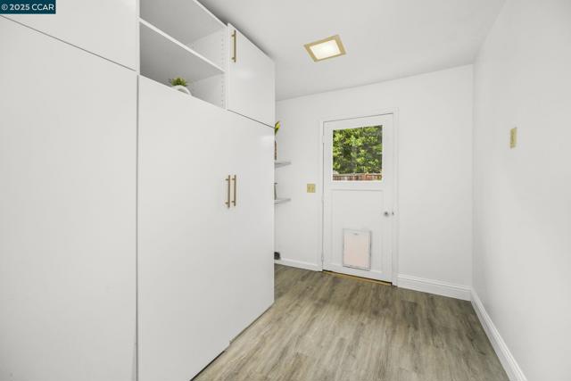 3231 Quandt Rd, Lafayette CA: https://media.crmls.org/mediaz/d3cba976-66b1-457d-b9c8-610227d2aca3.jpg