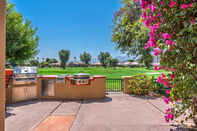 79885 Liga, La Quinta CA: https://media.crmls.org/mediaz/d3cc448e-a2a5-4ea7-a3e1-c9a6fc8f9ebc.jpg