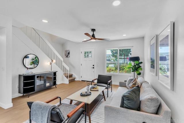 10670 Duke Miguel Court, Santee CA: https://media.crmls.org/mediaz/d3cfa0c6-322b-4140-bdeb-705b775d1135.jpg
