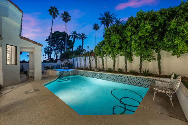 75465 Montecito Drive, Indian Wells CA: https://media.crmls.org/mediaz/d3d03bd9-bd2a-4f2f-bb27-fc5d1d75efe5.jpg