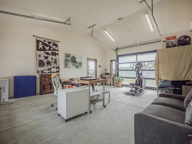 1584 Tindall Ranch Road, Corralitos CA: https://media.crmls.org/mediaz/d3d16d33-1870-4266-b280-1155c89b14b6.jpg