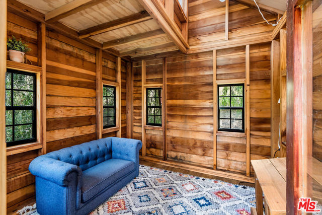 204 Bell Canyon Road, Bell Canyon CA: https://media.crmls.org/mediaz/d3d20d59-5c1e-4935-8ab2-0be7282196a5.jpg