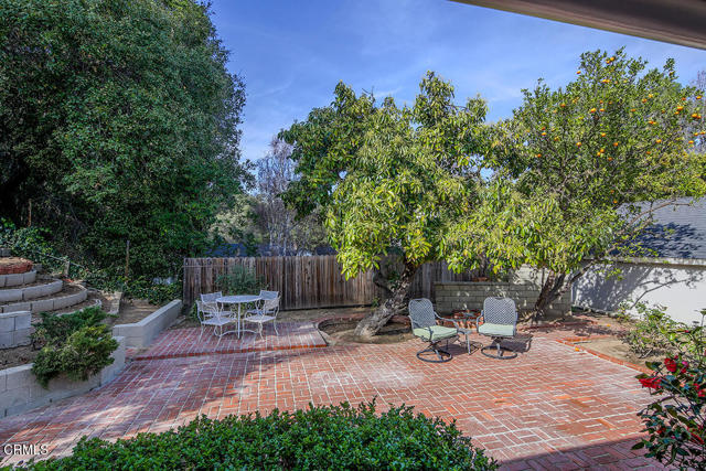 Detail Gallery Image 30 of 45 For 1331 El Mirador Dr, Pasadena,  CA 91103 - 2 Beds | 2 Baths