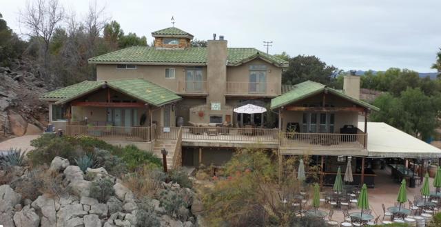 18351 WOODS HILL, Ramona CA: https://media.crmls.org/mediaz/d3d3816c-817a-42ac-84ba-e74dce85ffaa.jpg