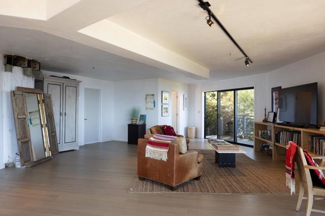 209 Crest Road, Carmel CA: https://media.crmls.org/mediaz/d3d3d1b5-81ce-420c-b1f3-a11d05c74d4d.jpg