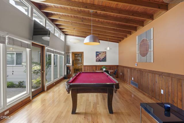 109 Shamrock Drive, Ventura CA: https://media.crmls.org/mediaz/d3d3d782-1021-4da1-850b-21a0642474ea.jpg