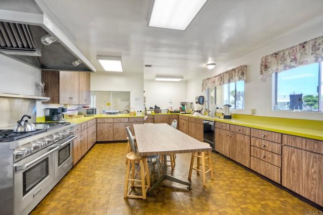 Detail Gallery Image 34 of 39 For 2280 E Valley Pkwy #79,  Escondido,  CA 92027 - 2 Beds | 2 Baths