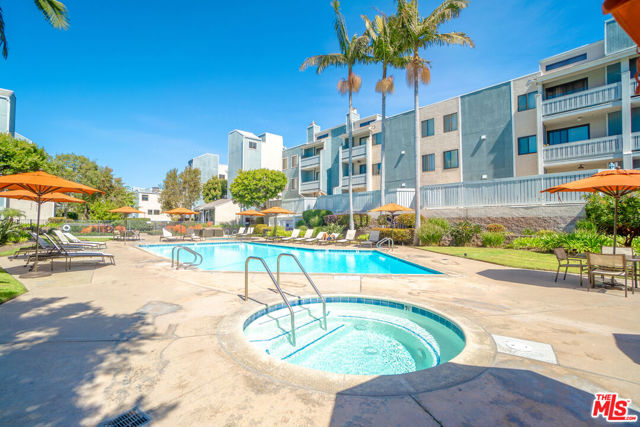 2 Bed Home for Sale in Los Angeles, California