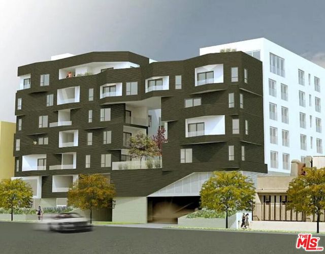 750 S Kingsley Drive, Los Angeles CA: https://media.crmls.org/mediaz/d3d68efc-b2e3-41d0-9cb3-a8cc2eb29ba1.jpg