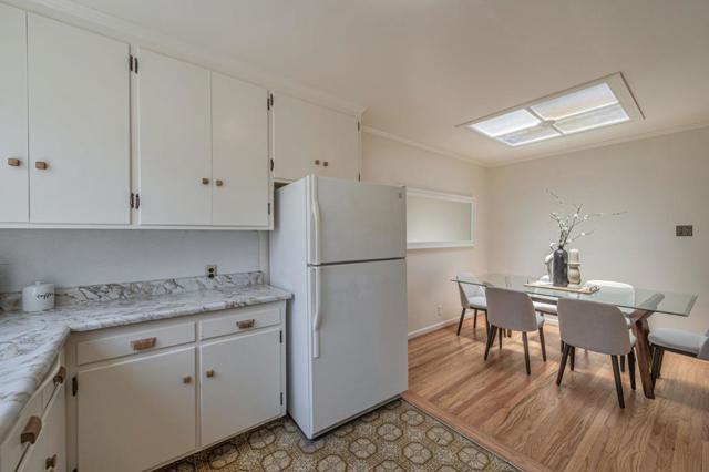 319 Sweeny Street, San Francisco CA: https://media.crmls.org/mediaz/d3d89cc2-9233-47b4-9f39-d826f23308f5.jpg