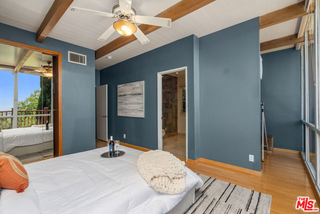 3928 Clayton Avenue, Los Angeles CA: https://media.crmls.org/mediaz/d3d93efc-7409-4559-9298-3b81b7c4800b.jpg