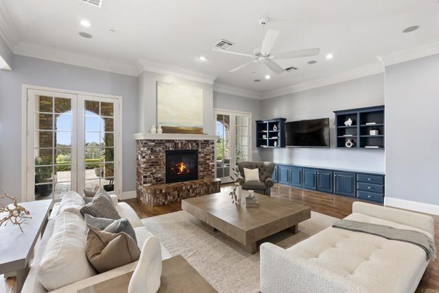 Detail Gallery Image 6 of 19 For 3401 Adams Run, Encinitas,  CA 92024 - 6 Beds | 4/1 Baths
