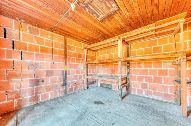 1051 San Miguel Cyn Road, Royal Oaks CA: https://media.crmls.org/mediaz/d3da2dae-02d4-4fc6-a2eb-ae3587315750.jpg