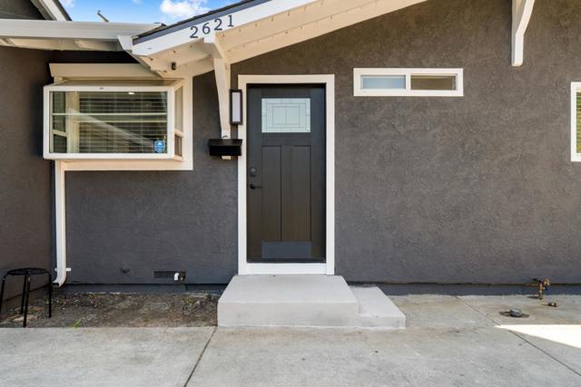 2621 Wood Violet Way, Sacramento CA: https://media.crmls.org/mediaz/d3dadd24-840e-402a-b960-ce187b2f7956.jpg