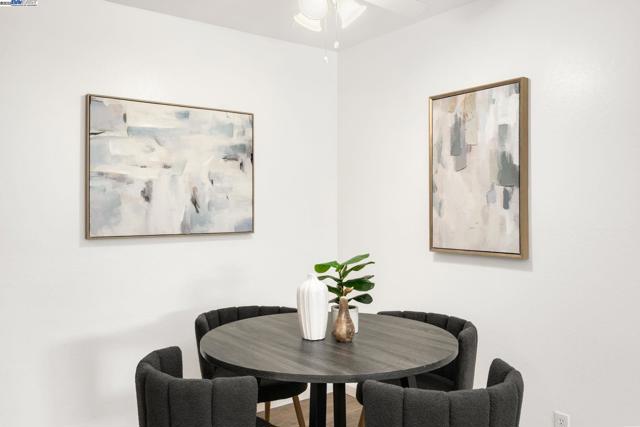 4081 Clayton Rd, Concord CA: https://media.crmls.org/mediaz/d3dae0dc-e60b-4125-affe-7671a049e138.jpg