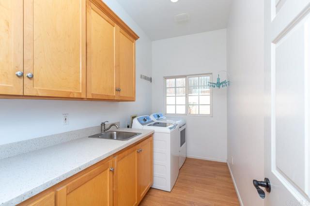 229 Holly Road, El Cajon CA: https://media.crmls.org/mediaz/d3db9d3f-5cd8-4fda-8c8d-25ad334523c8.jpg