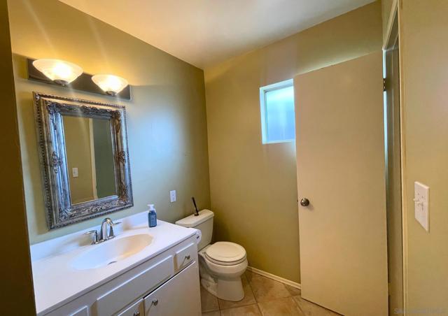 4742 Idaho St, San Diego CA: https://media.crmls.org/mediaz/d3dc44df-1a8a-49e8-9f31-d2fac8b46498.jpg