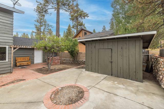39935 Trail Of The Whispering Pines, Big Bear, CA 92315