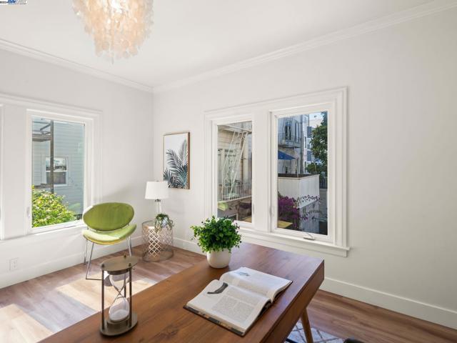 Image 23 of 44 For 2370 Francisco St