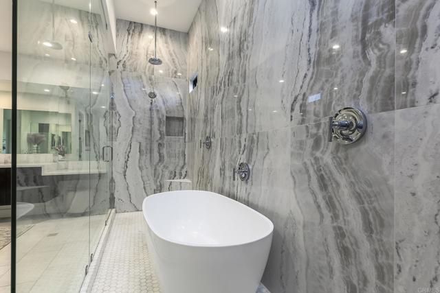 328 AMY WAY, Alpine CA: https://media.crmls.org/mediaz/d3df8bbb-8866-49a8-bec6-0897fc8c9e7e.jpg