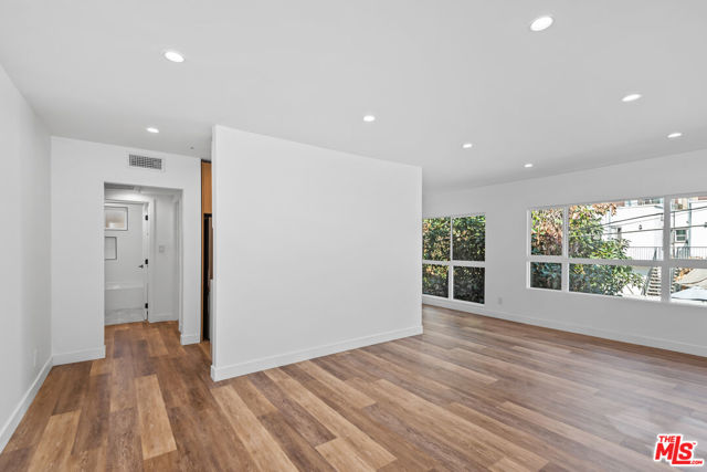 1563 Gordon Street, Los Angeles CA: https://media.crmls.org/mediaz/d3e03fa9-05c1-4356-932d-82c34477fbee.jpg