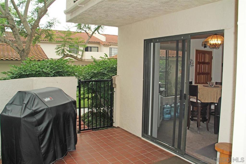 7628 Palmilla Dr - photo 2