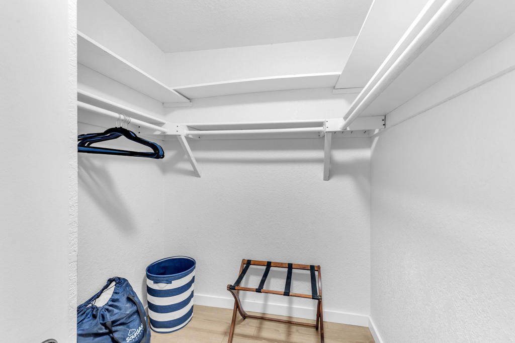 MLS #219139941DA image #17