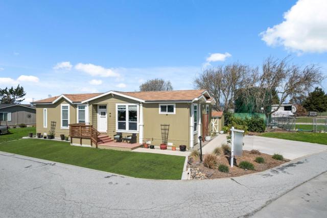 800 Dolan Road, Moss Landing CA: https://media.crmls.org/mediaz/d3e28654-4971-4fd3-a8b5-67c26c662c6d.jpg
