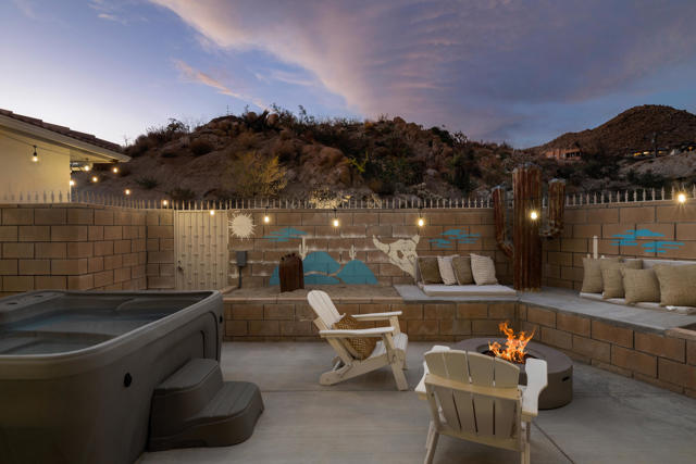 6207 Red Bluff Avenue, Yucca Valley CA: https://media.crmls.org/mediaz/d3e3fde8-b4f6-4bf9-91e6-61f2fe7f1bd1.jpg