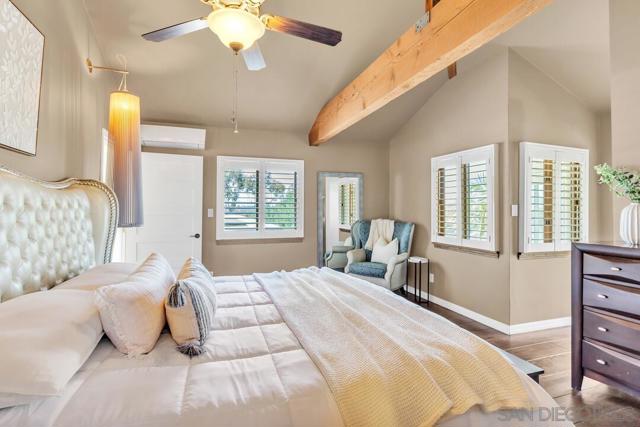 5141 Dorman Dr, San Diego CA: https://media.crmls.org/mediaz/d3e41498-7b5b-4011-9d7e-e6a9ec249e4f.jpg