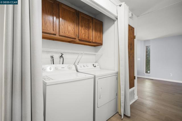 1544 Bailey Rd, Concord CA: https://media.crmls.org/mediaz/d3e41dd2-01f0-4f3d-9f36-99ea8a298df5.jpg